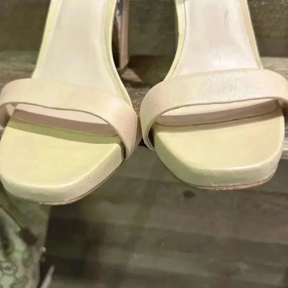 KARA LAGERFELD PARIS Carah Nude Heel Size 8.5 - Picture 5 of 12